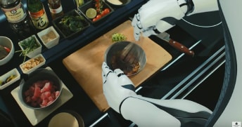 ロボット料理人付きキッチン