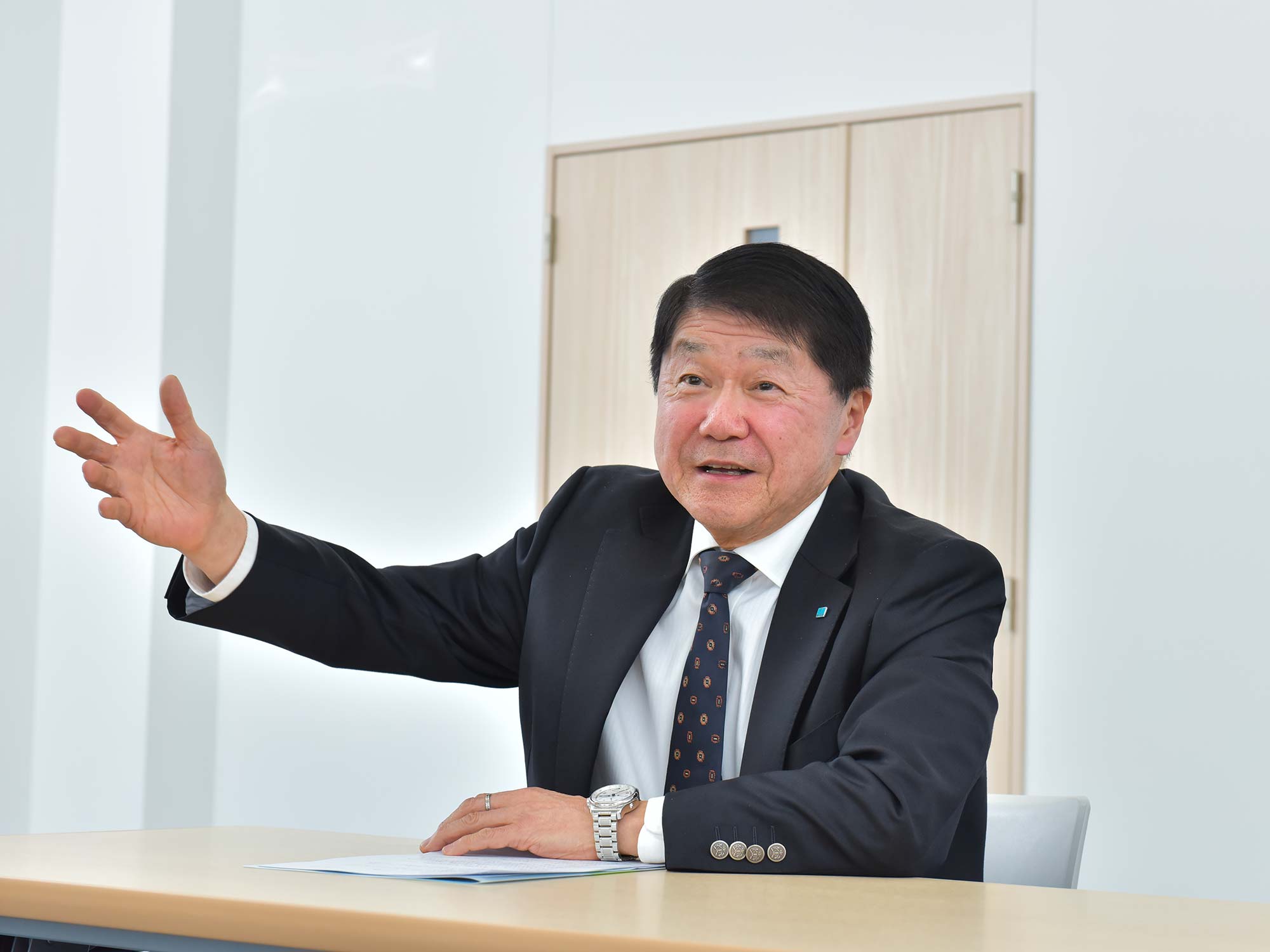 山本さんには正和商事の夢を託していると語る古家会長。