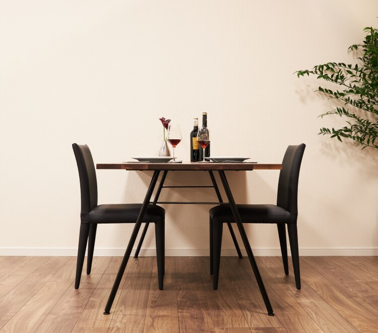 VOTE DINING TABLE2