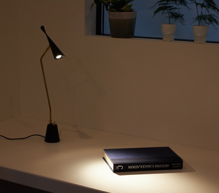 Gossip-LED desk light2